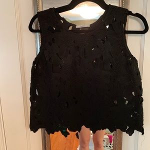 Price ⬇️ Lace crop top